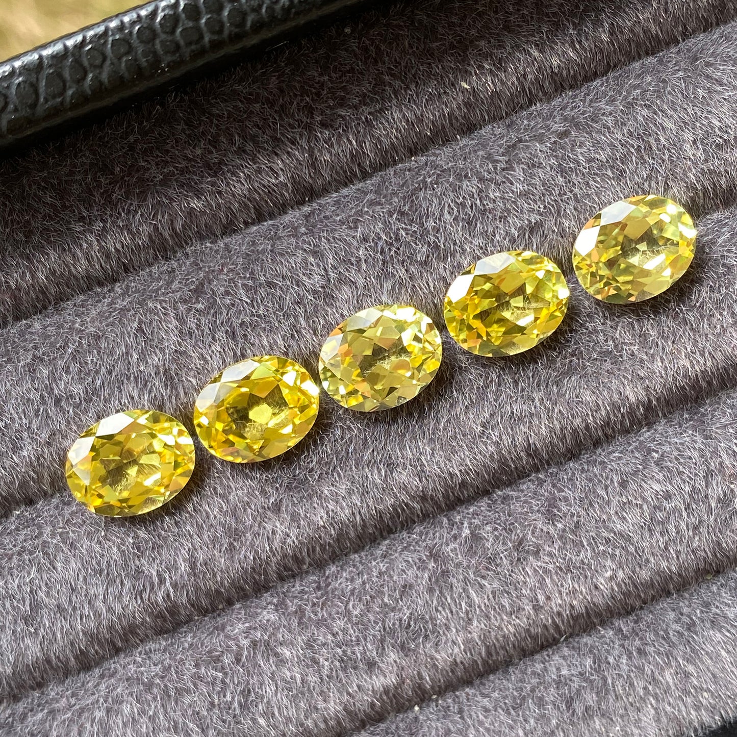 Lab Grown Yellow Sapphire, Oval Shape Gemstone Loose