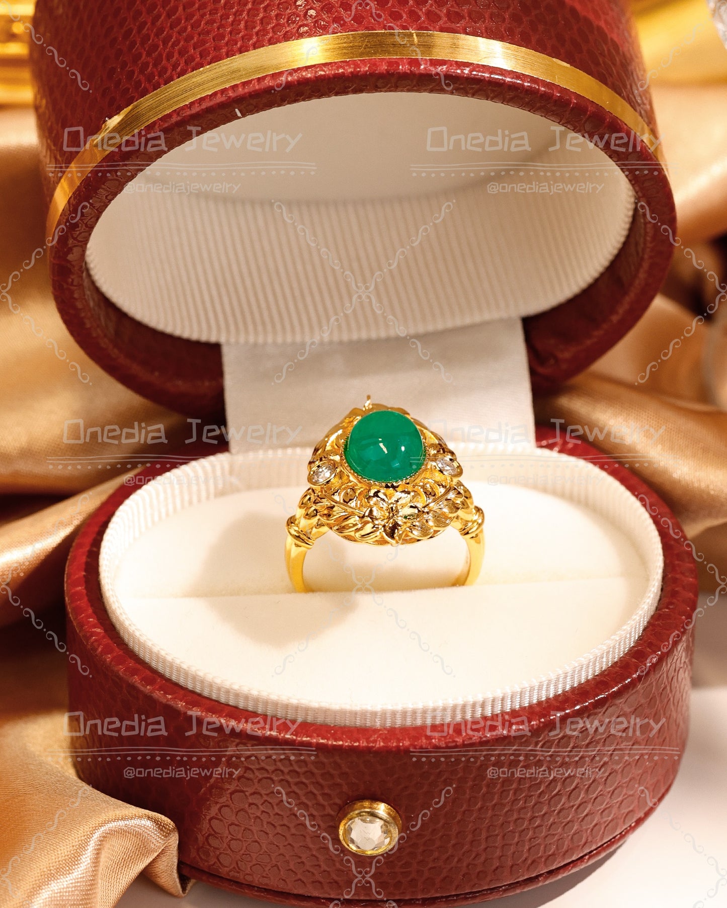 Art Deco 2.8ct Oval Cabochon Lab Grown Emerald 8x10mm Floral Engagement ring in 18k yellow gold with lab diamonds